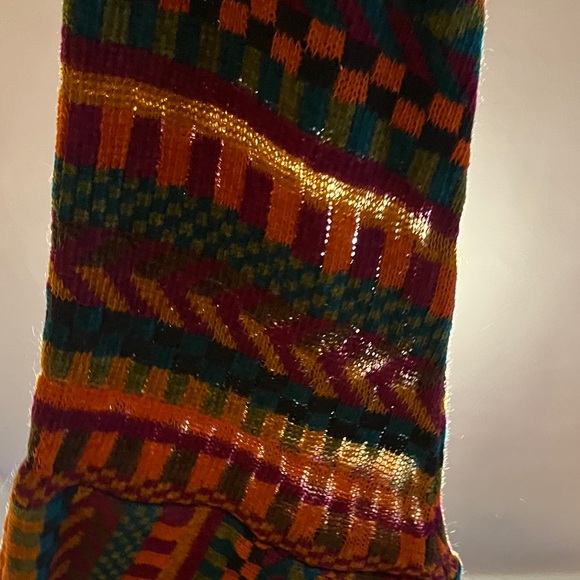 Colorful Patterned Sweater - Picture 8 of 8